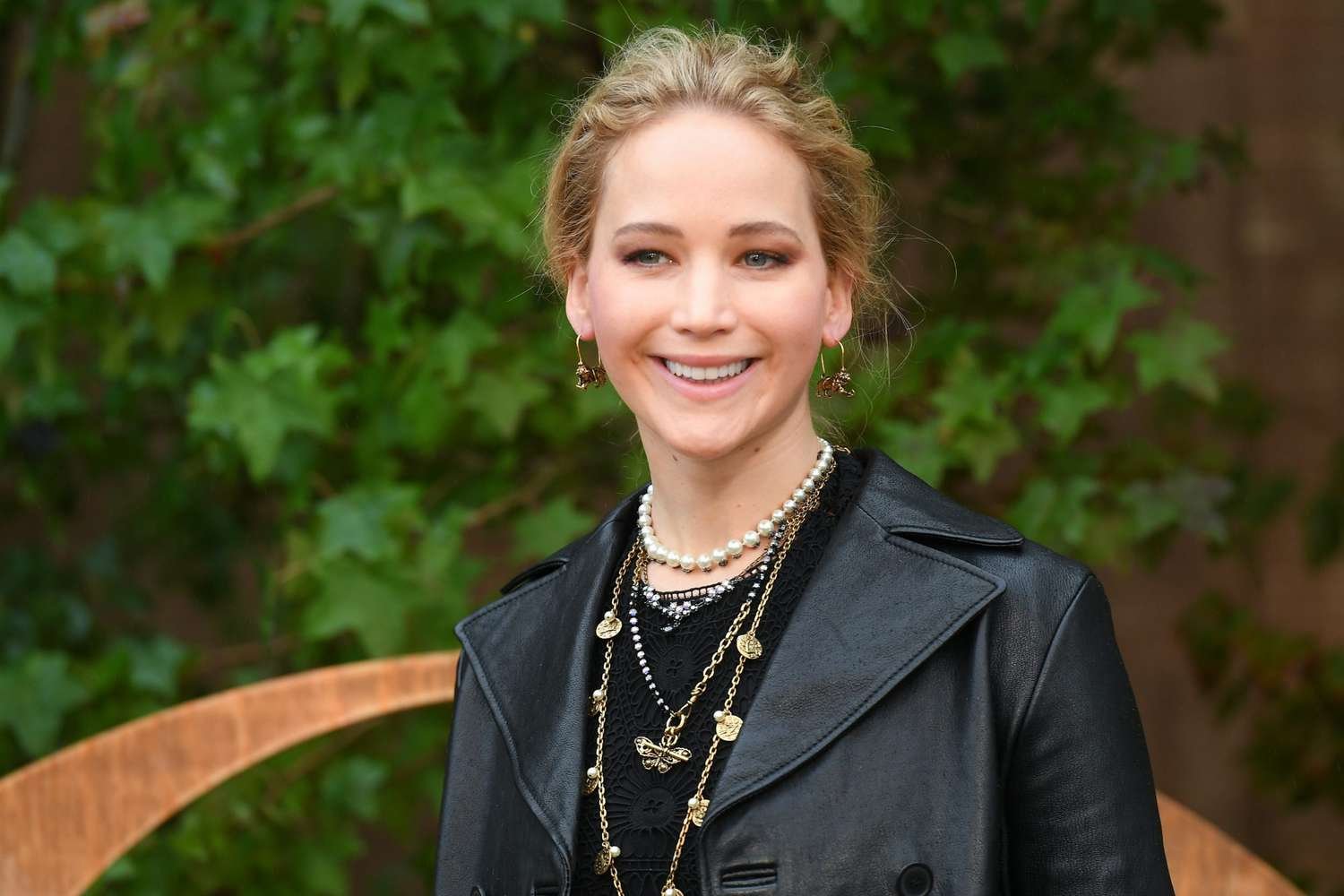 21 Celebrities Who Don’t Use Social Media